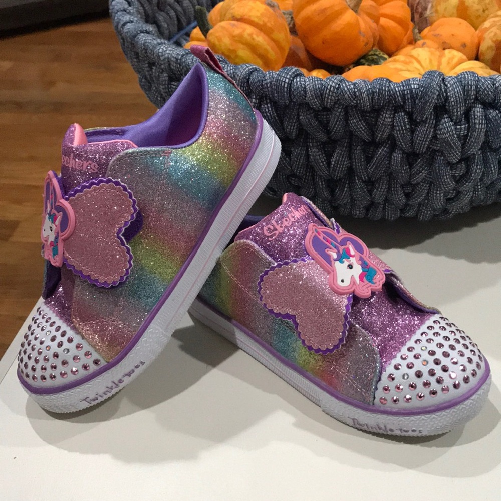 New shoes (Skechers)